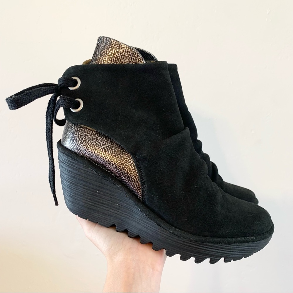 Fly London Yama Suede Leather Lace-Up Wedge Ankle Bootie Size 37